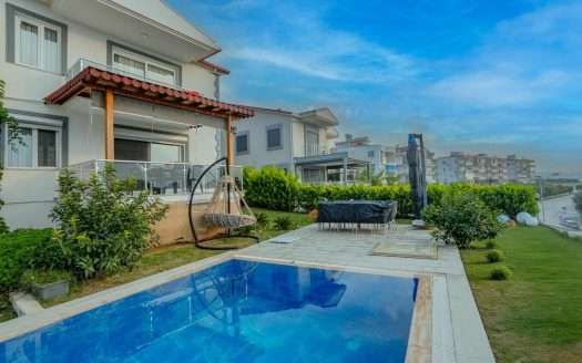 23813 – 4 Bed seaview villa – Kusadasi Marina